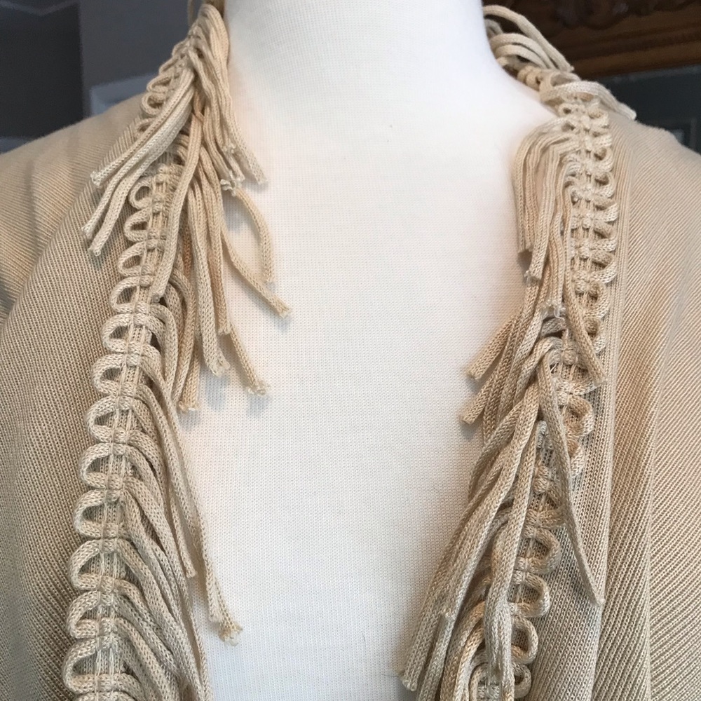 Fringe Poncho - Picture 4 of 6